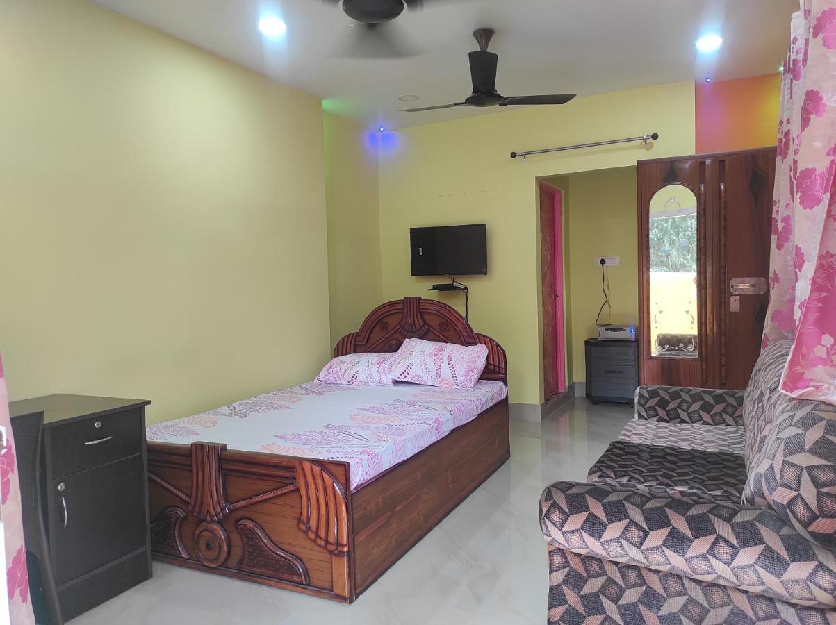 Hotel Sk Lodge Near Guwahati Airport 외부 사진