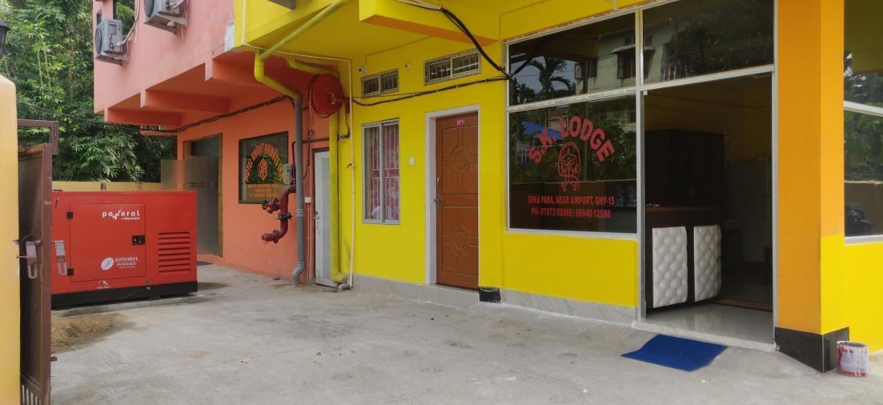 Hotel Sk Lodge Near Guwahati Airport 외부 사진